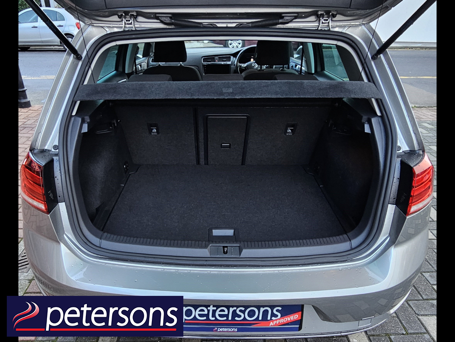 2018 Volkswagen Golf 1.2 TSI 5 DOOR AUTOMATIC - LOW MILEAGE €19,950