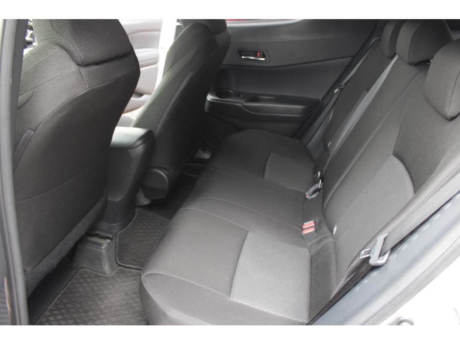 2018 Toyota C-HR - image 19