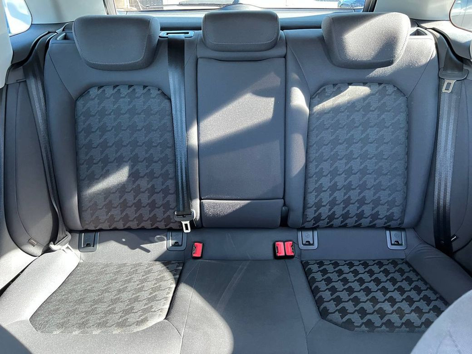 2013 Audi A3 - image 12