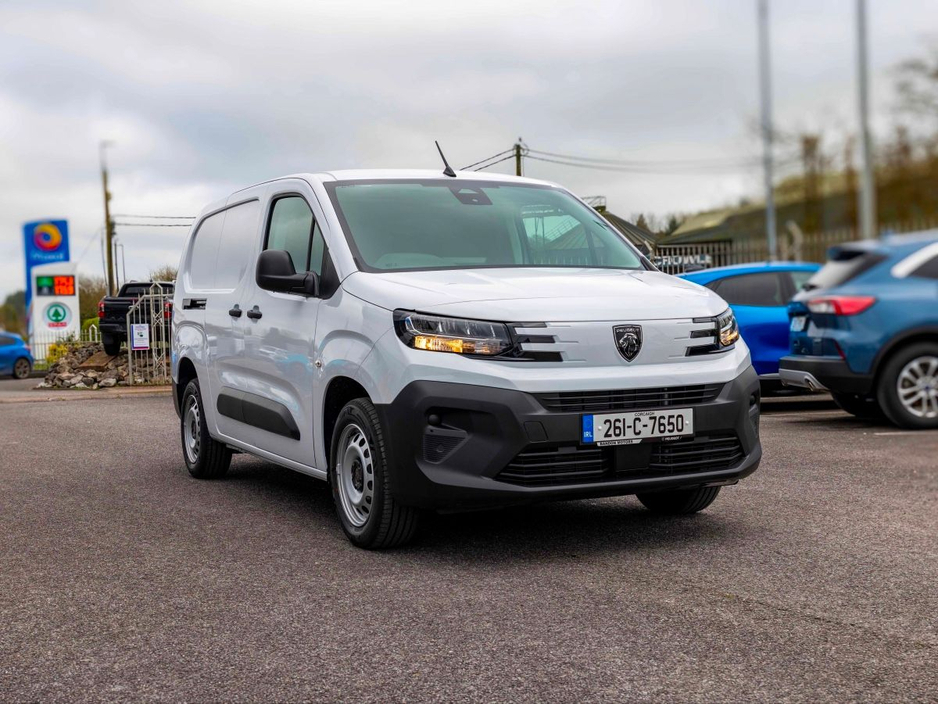 2026 Peugeot Partner - image 5