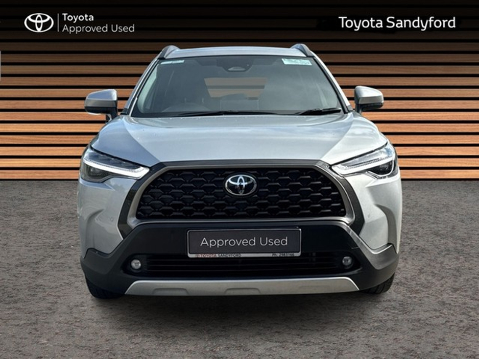 2025 Toyota Corolla Cross - image 5