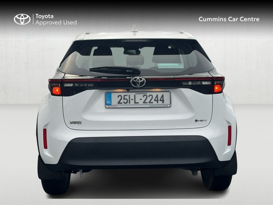 2025 Toyota Yaris Cross Luna €29,950