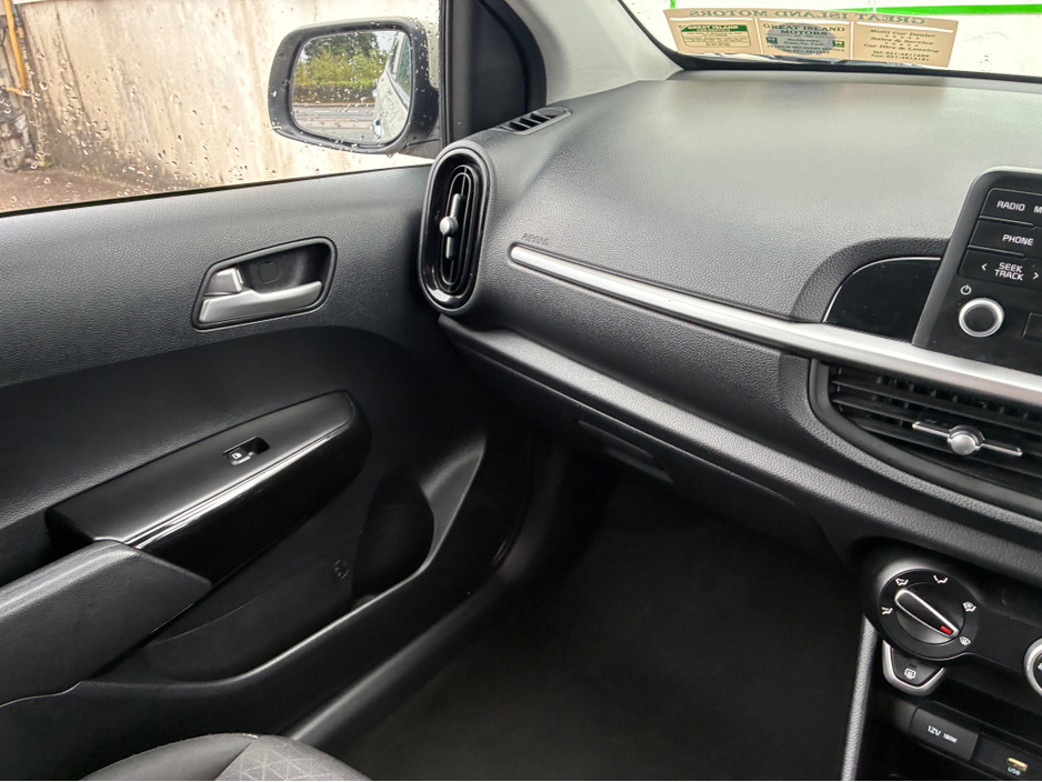 2023 Kia Picanto - image 21