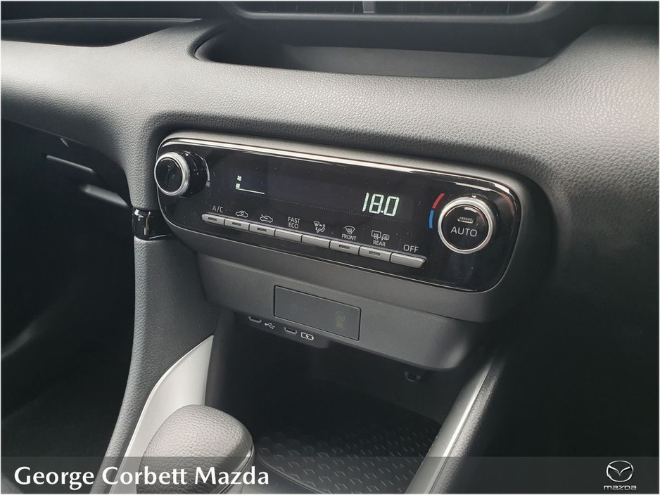 2025 Mazda Mazda2 - image 11