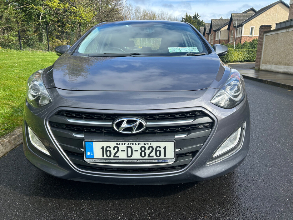2016 Hyundai i30 - image 10