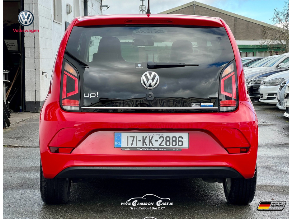 2017 Volkswagen up! - image 20