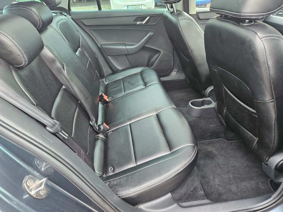2014 Skoda Rapid - image 10