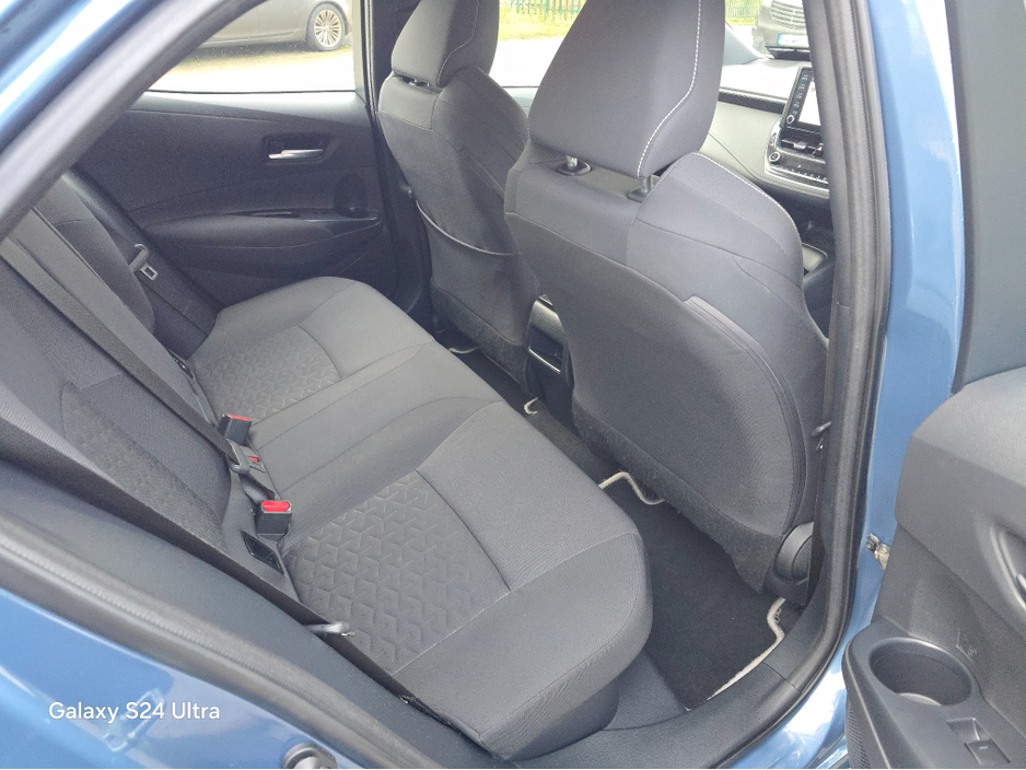 2021 Toyota Corolla HYBRID LUNA H/B AUTO A 4DR €22,850