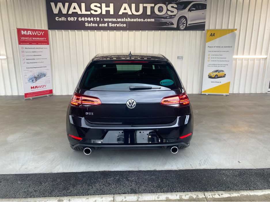 2018 Volkswagen Golf - image 6