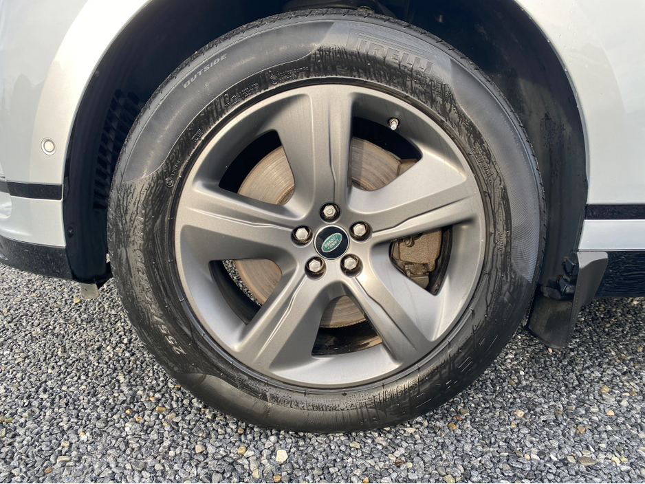 2021 Land Rover Range Rover Velar 2.0 P400E PHEV R-DYNAMIC 404BHP AUTO ( 212 REG ) €39,950