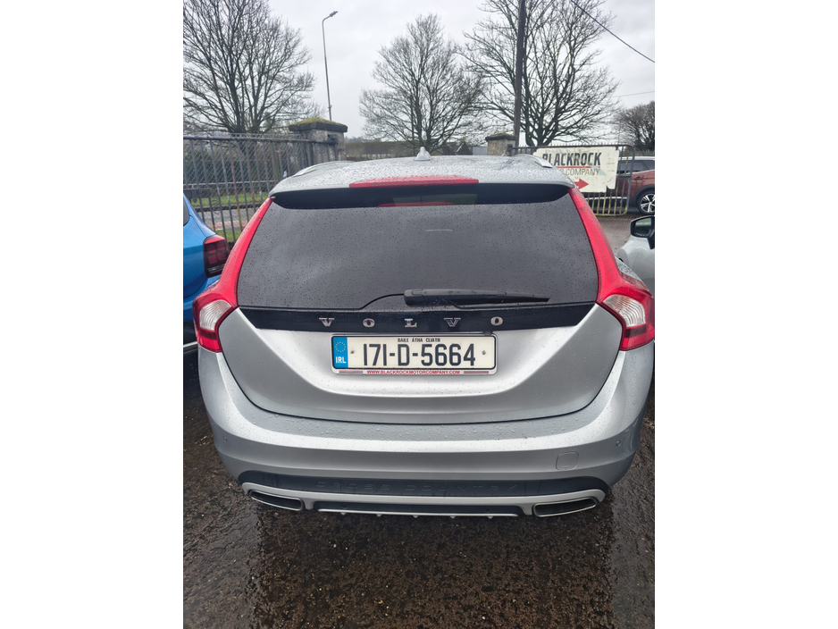 2017 Volvo V60 D3 SE LUXURY G'TRONIC 5DR AUTO CROSS COUNTRY €17,950