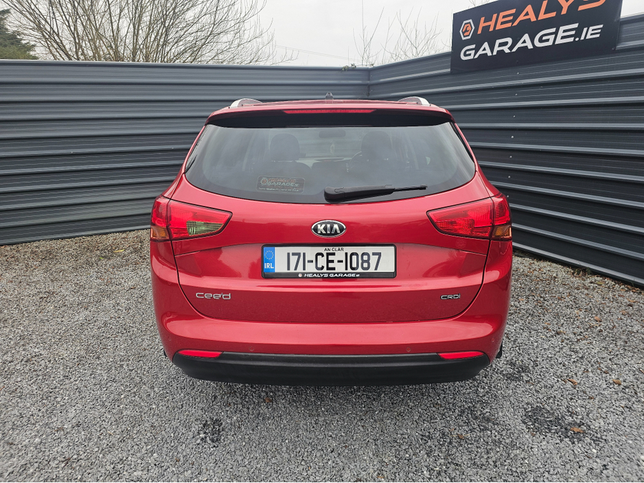 2017 Kia Ceed - image 5