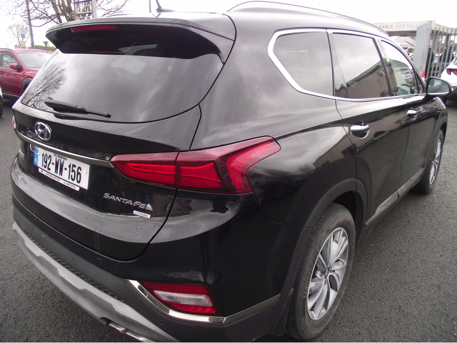 2019 Hyundai Santa Fe 2.2CRDI 4WD EXECUTIVE PLUS 5DR €23,500