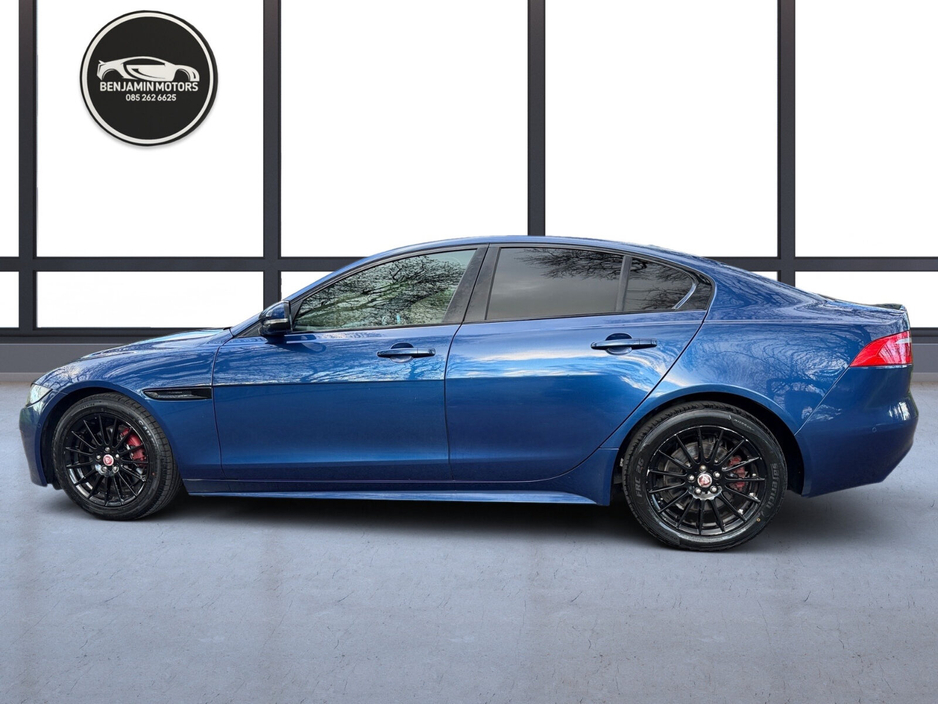 2015 Jaguar XE - image 7