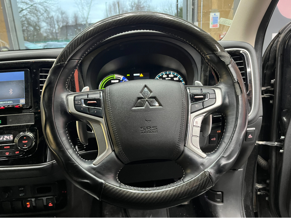 2018 Mitsubishi Outlander €19950! 2018 MITSUBISHI OUTLANDER PHEV G 2.4 AUTOMATIC / CRUISE CONTROL / 360° PARKING CAMERA / ELECTRIC HEATED SEATS / HEATED STEERING WHEEL / PADDLE SHIFTERS €19,950