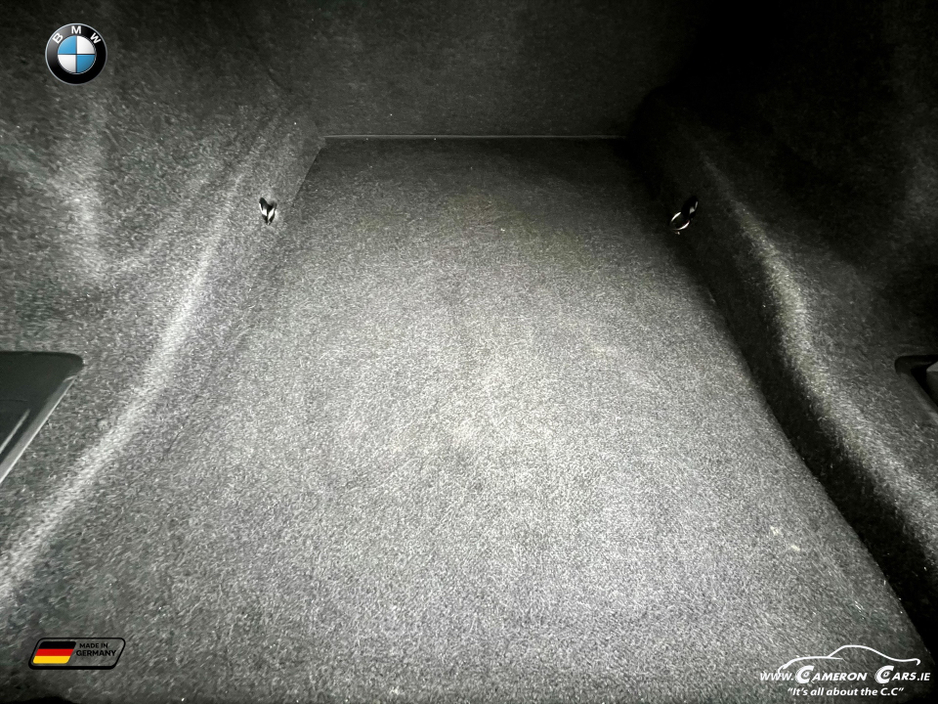 2022 BMW 5 Series 520d MSPORT LCI ROYAL NAVY €38,950