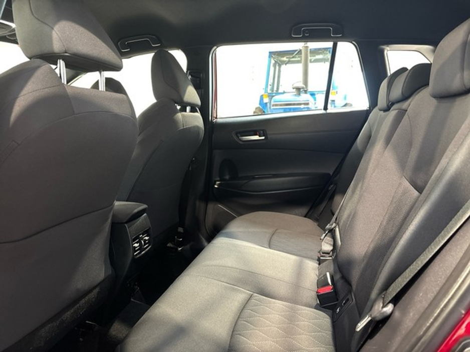 2024 Toyota Corolla Cross LUNA 1.8 HYBRID AUTO €33,750