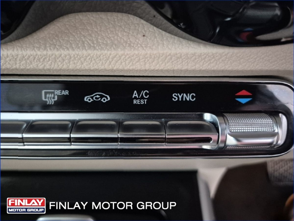 2020 Mercedes-Benz GLB - image 22