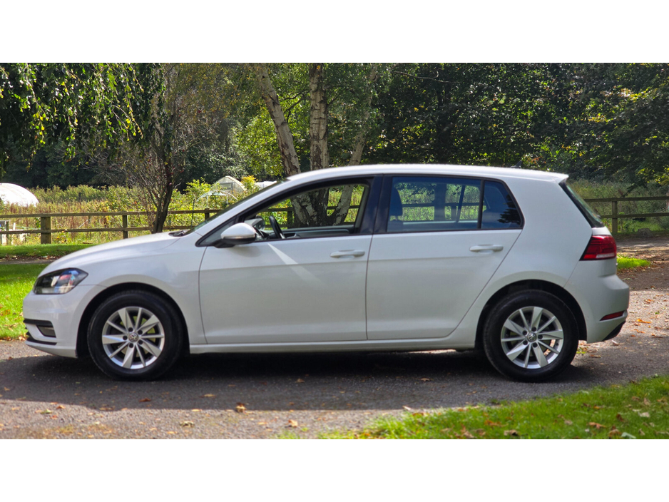 2018 Volkswagen Golf - image 7