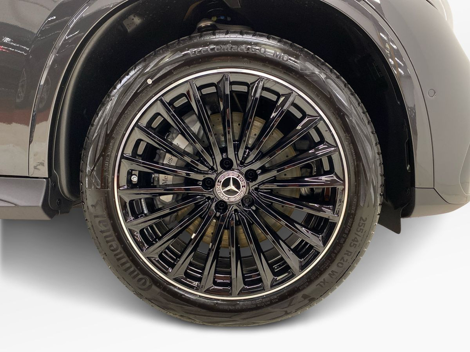 2026 Mercedes-Benz GLC Class - image 7