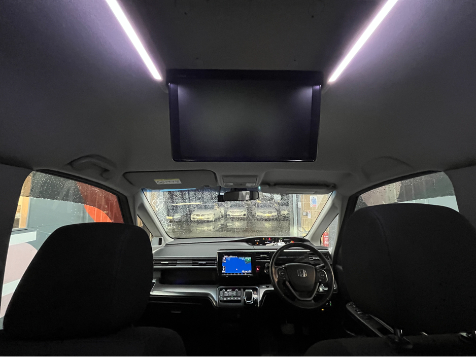 2018 Honda Stepwagon €24950 2018 HONDA STEPWAGON SPADA G HYBRID SENSING 7 SEATS 2.0 AUTOMATIC / CRUISE CONTROL / REVERSE CAMERA / ELECTRIC DOORS €24,950