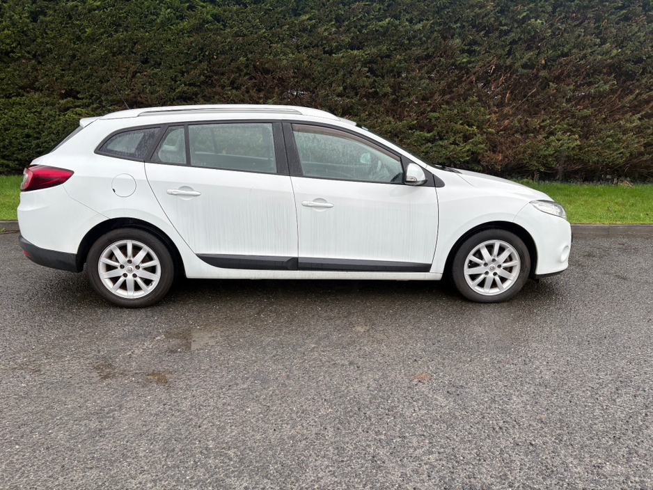 2012 Renault Grand Megane DYNAMIQUE 1.5 DCI 4DR €5,750