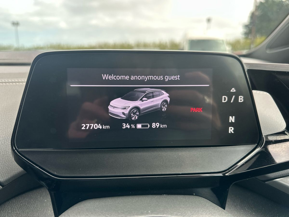 2023 Volkswagen ID.4 - image 7