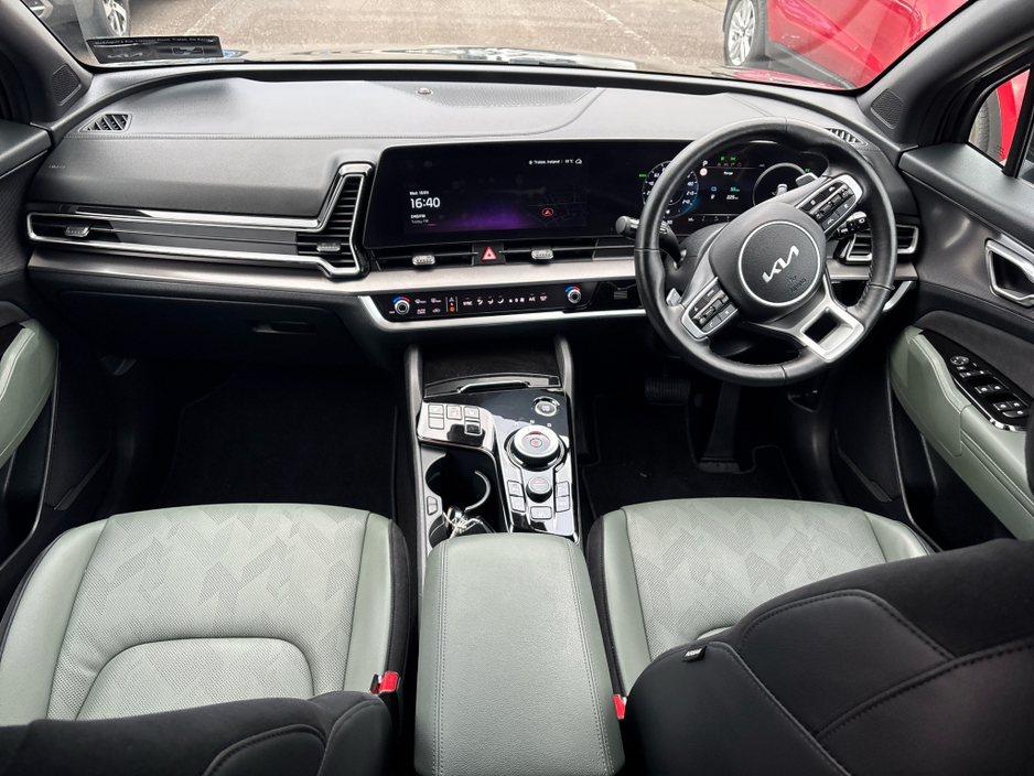 2024 Kia Sportage - image 10