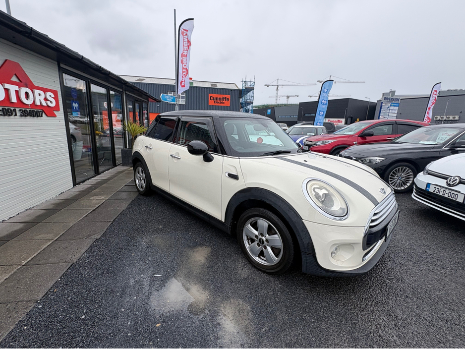 2016 MINI Cooper - image 19