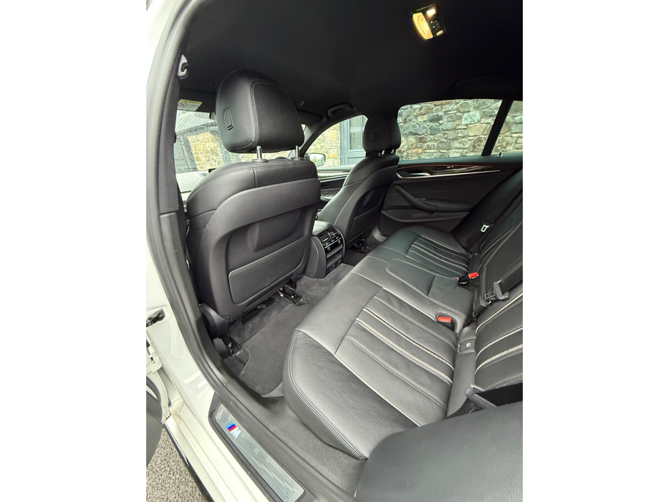 2017 BMW 5 Series  €27,995