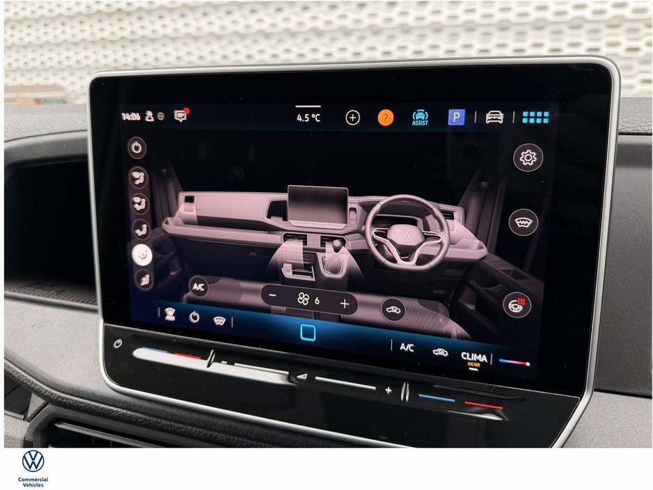 2026 Volkswagen Crafter HIGHLINE 30 MWB HR 140HP M6F €38,995