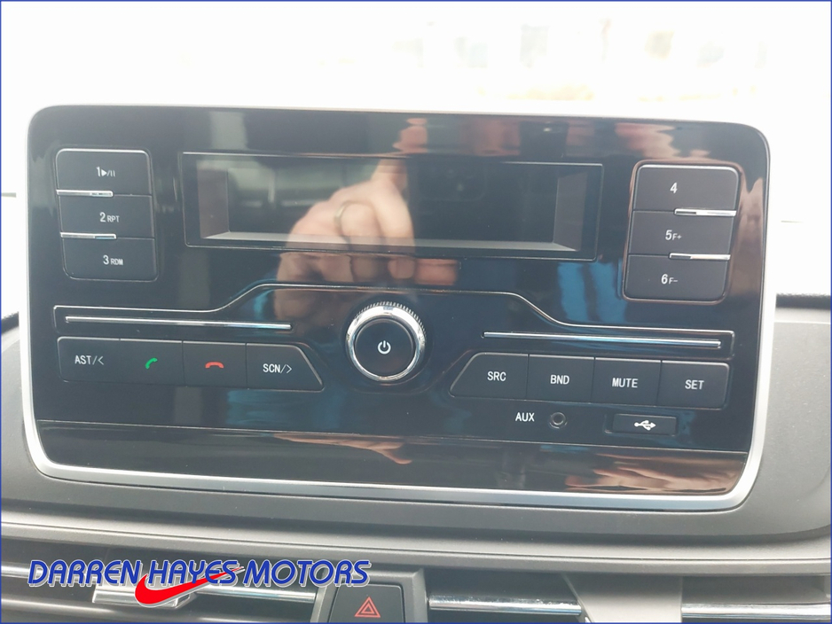 2021 Maxus Deliver 9 - image 12