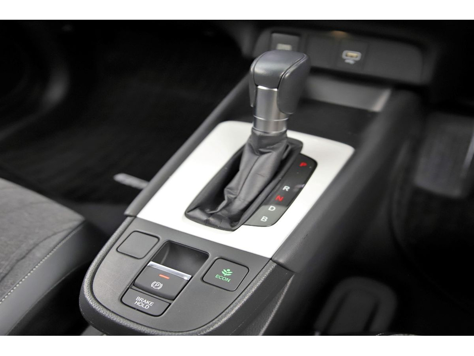 2020 Honda Fit 1.5 HEV E-CVT *9"ANDROID CAR PLAYER*PARK SENSORS*REVERSE CAM* €16,280