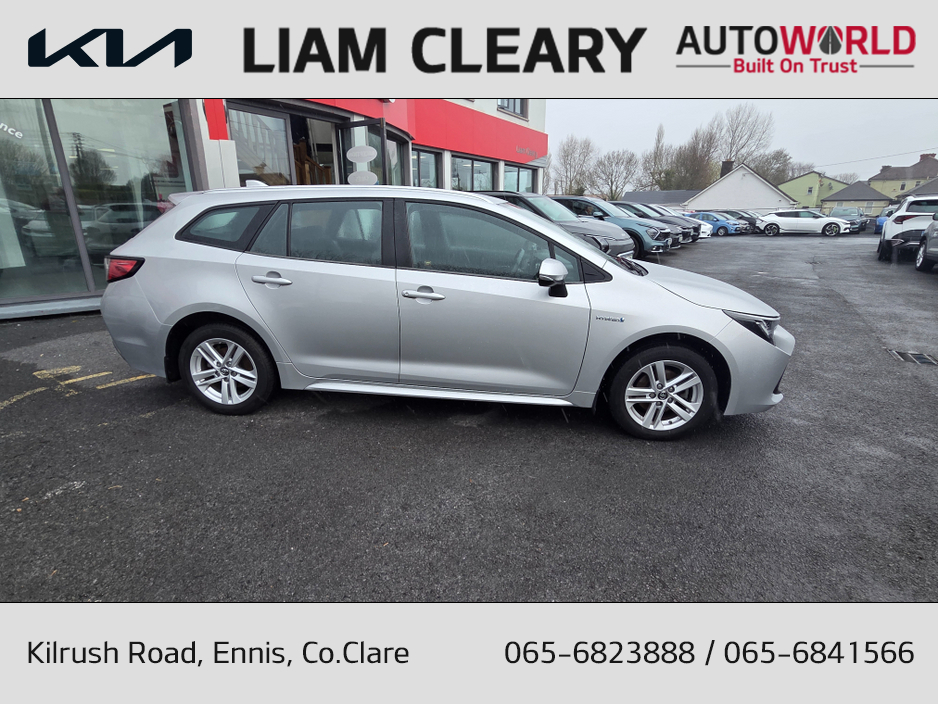 2020 Toyota Corolla - image 2