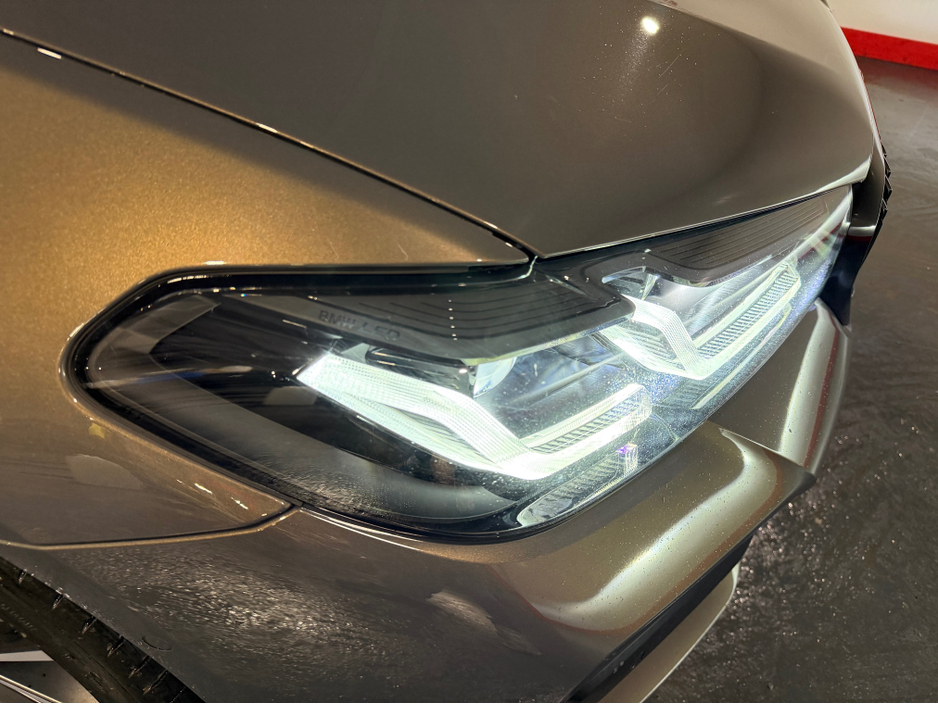 2023 BMW 5 Series - image 16