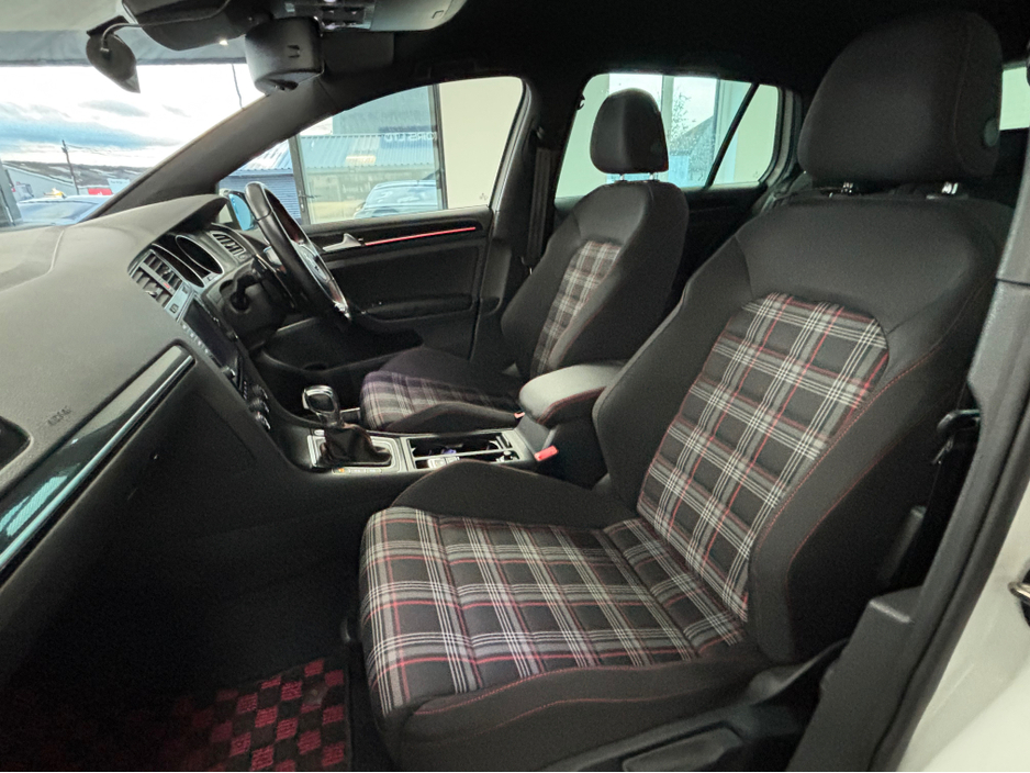 2014 Volkswagen Golf *VOLKSWAGEN GOLF GTI* *DSG* *LOW MILEAGE* *KEYLESS ENTRY* *AUTO HOLD* *REVERSE CAMERA* *CRUISE CONTROL* *LANE ASSIST* *TRADE INS WELCOME* €18,950