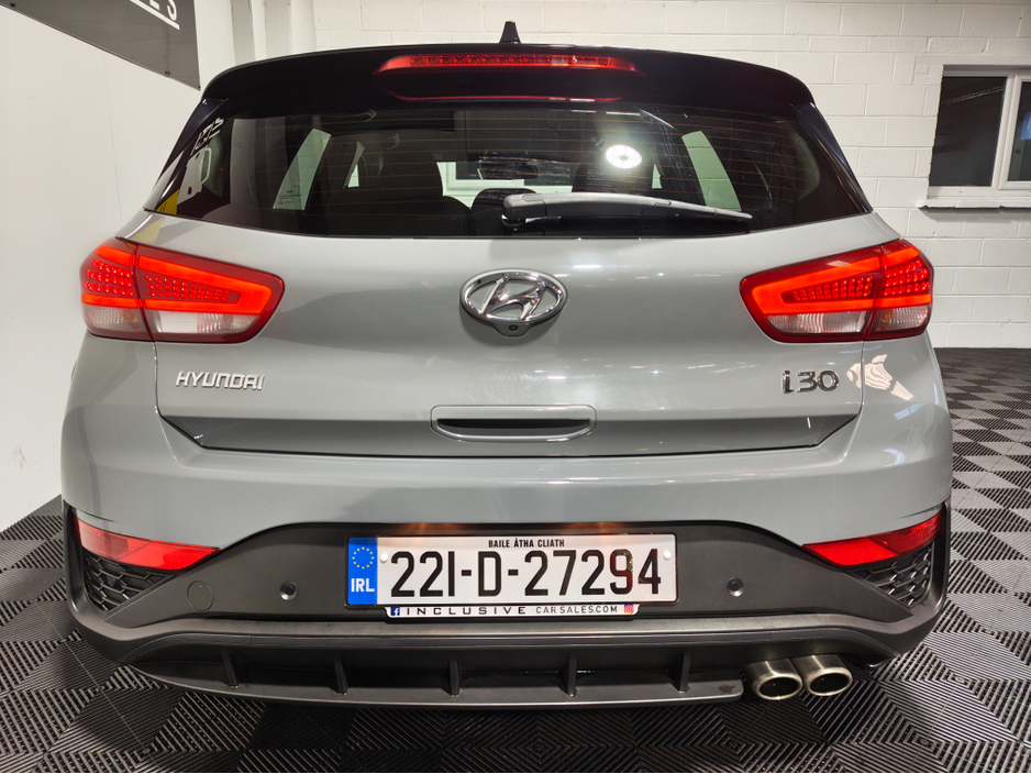 2022 Hyundai i30 - image 19