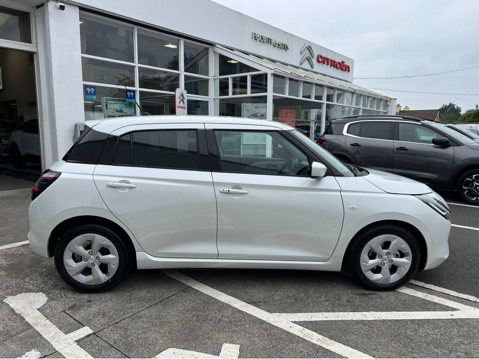 2026 Suzuki Swift 1.2 Mild Hybrid Motion CVT €26,000