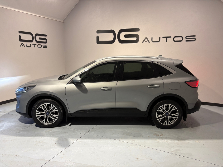 2022 Ford Kuga 1.5 TDCI TITANIUM - AUTOMATIC- LOW KMS €31,950