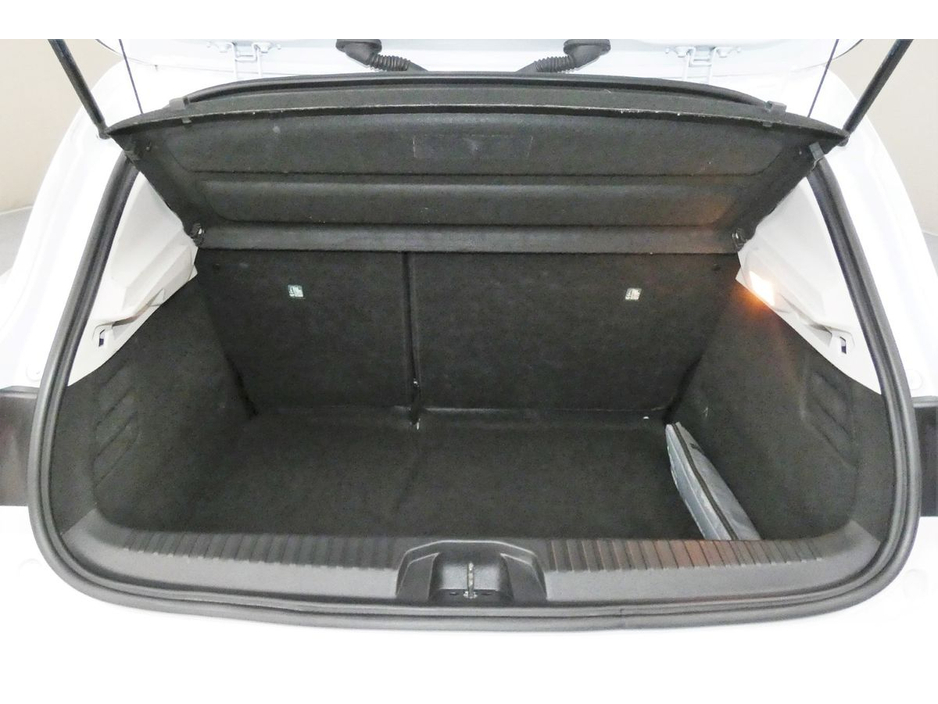 2022 Renault Clio 1.0 TCE ICONIC 90BHP 6SPD *SAT NAV*REAR PARK SENSORS* €16,490