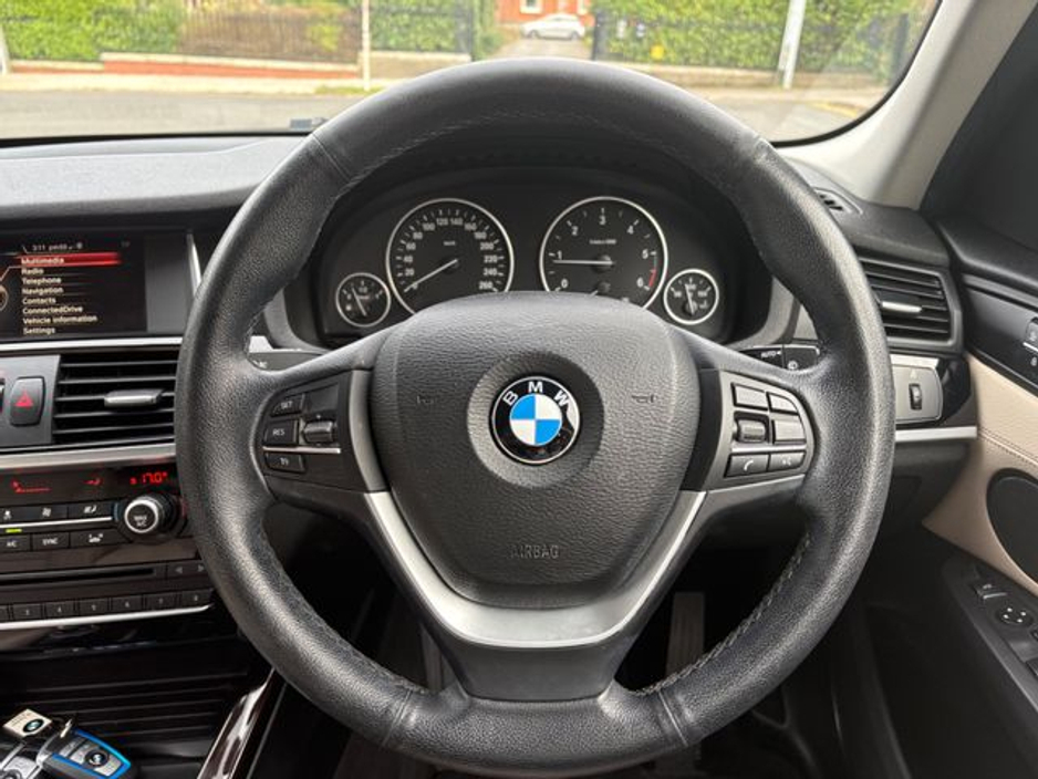 2016 BMW X3 - image 21