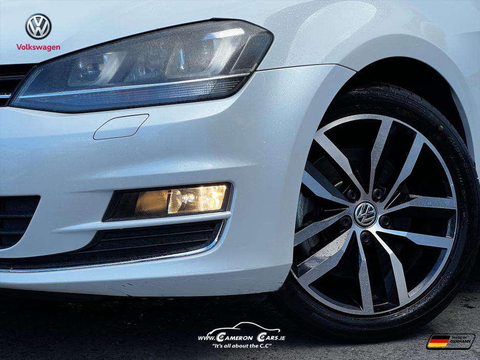 2016 Volkswagen Golf - image 23