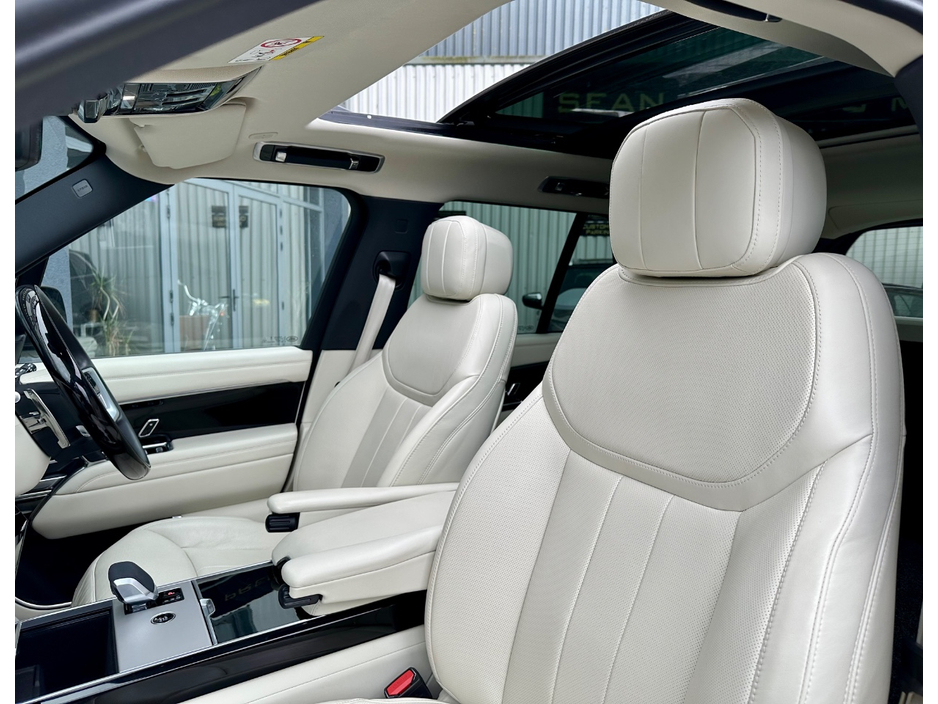 2024 Land Rover Range Rover - image 10