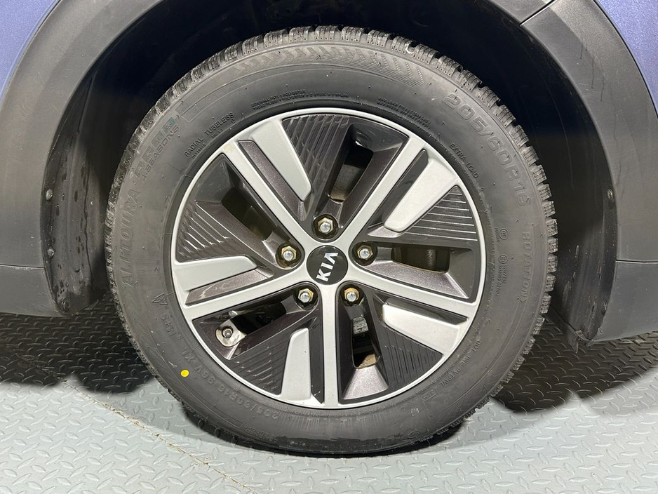 2020 Kia Niro Plug In Hybrid €21,400