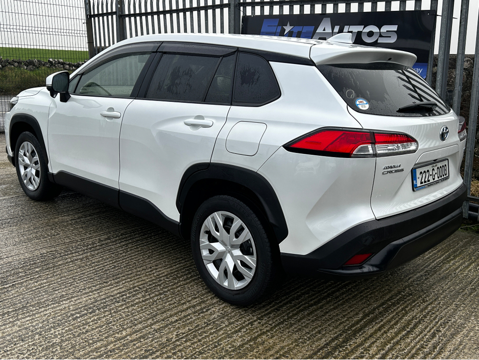 2022 Toyota Corolla Cross Self Charging Hybrid €29,995