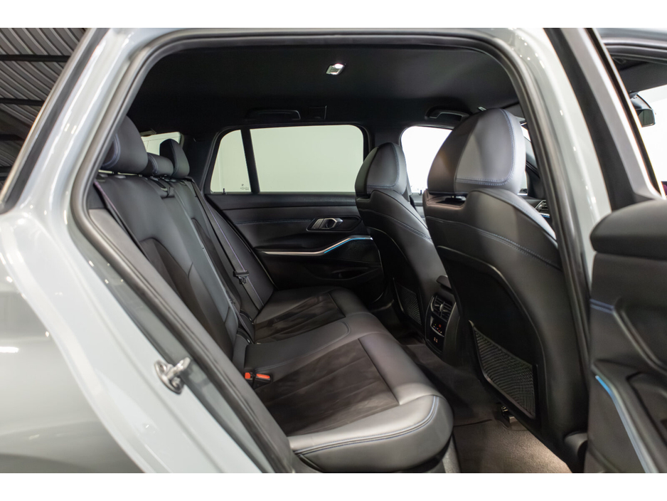 2023 BMW 3 Series 330e xDrive M Sport Auto €41,950