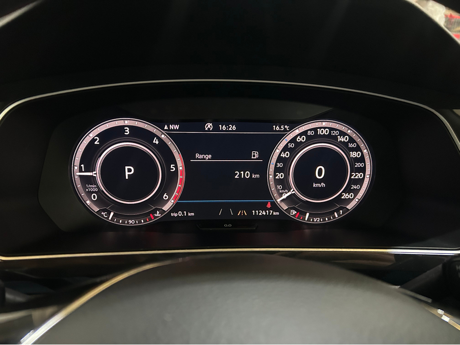 2018 Volkswagen Tiguan - image 13