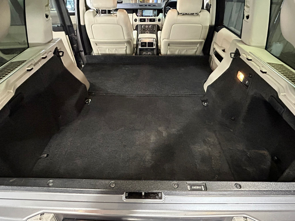 2011 Land Rover Range Rover  €18,950