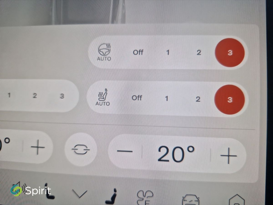 2024 Volvo EX30 - image 13