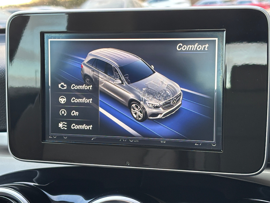 2017 Mercedes-Benz GLC Class - image 19